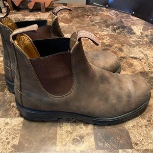 Blind stone boots